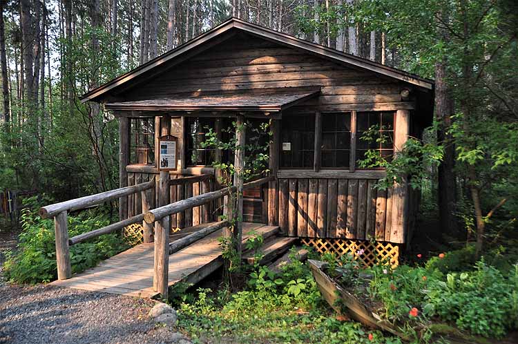 log cabin